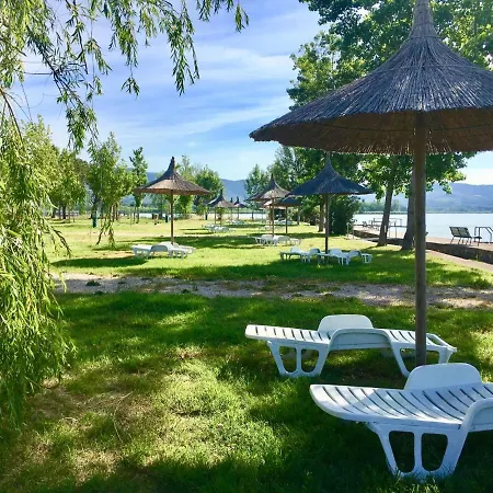 Campsite Village Punta Navaccia 3*