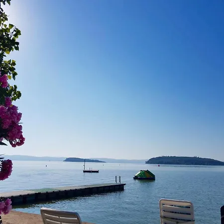Village Punta Navaccia 3* Tuoro sul Trasimeno