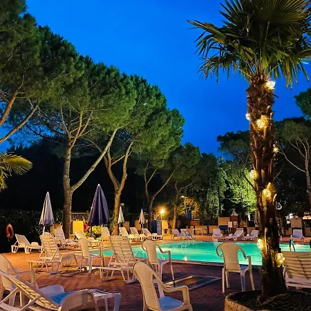 Village Punta Navaccia Campsite Tuoro sul Trasimeno