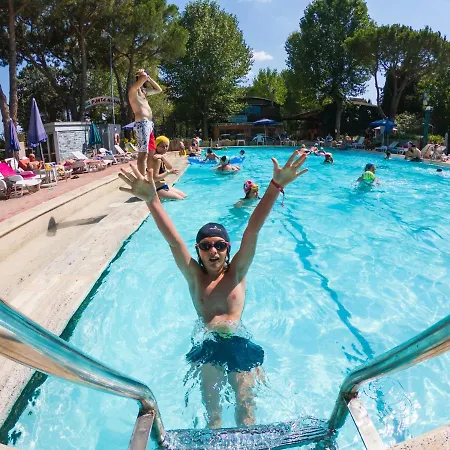 Village Punta Navaccia Campsite
