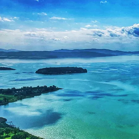 Village Punta Navaccia Campsite Tuoro sul Trasimeno
