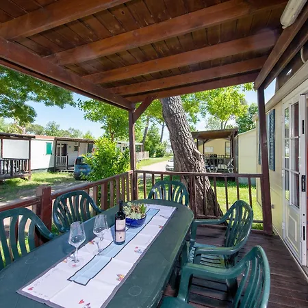 Village Punta Navaccia Camping