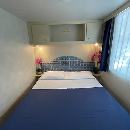 Campsite Village Punta Navaccia 3*