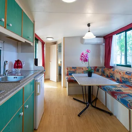 Campsite Village Punta Navaccia