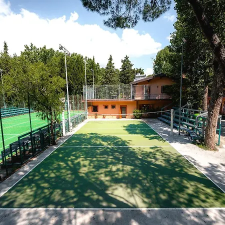 Village Punta Navaccia Campsite 3*