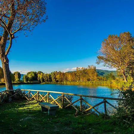 Village Punta Navaccia Кемпинг