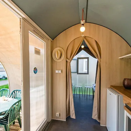 Camping Village Punta Navaccia 3*