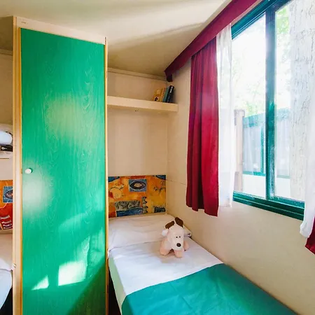 Village Punta Navaccia Camping 3*