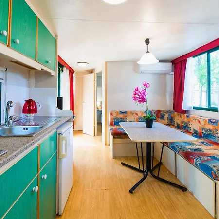 Village Punta Navaccia Camping