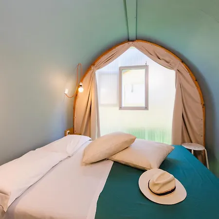 Campsite Village Punta Navaccia