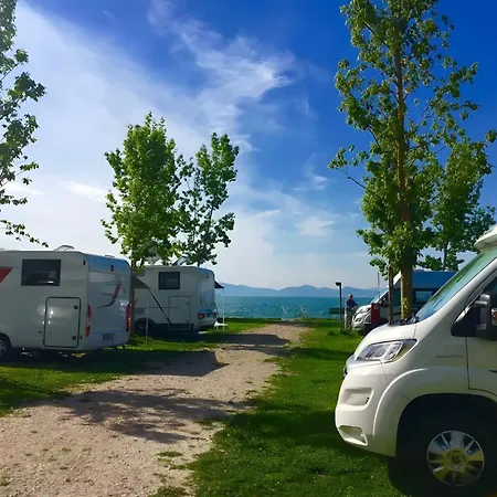 Village Punta Navaccia Campsite Tuoro sul Trasimeno